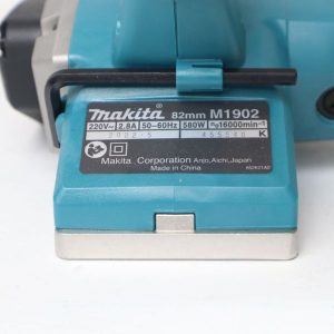 Máy bào Makita M1902B