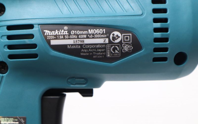 Máy khoan Makita M0601B (10mm)