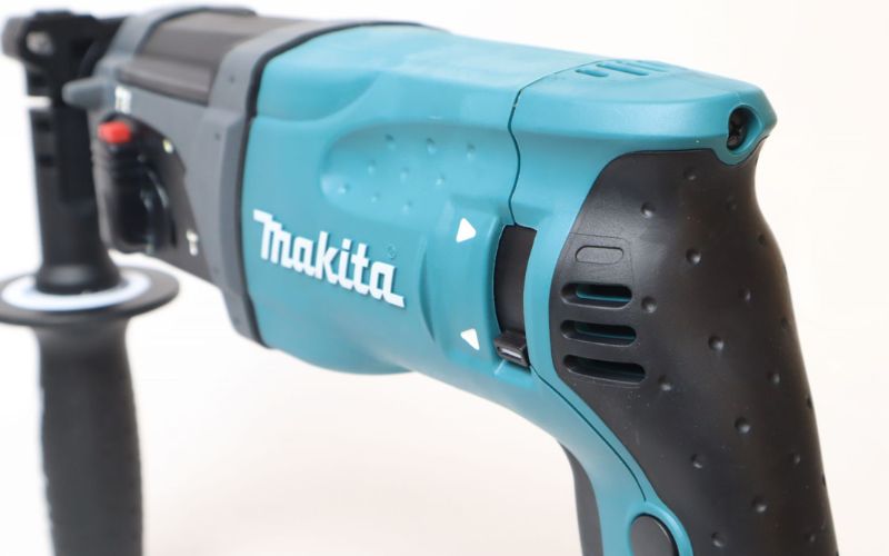 Máy khoan bê tông Makita HR2470X5