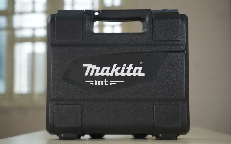 Máy khoan búa Makita M8100KX2B (26 phụ kiện)