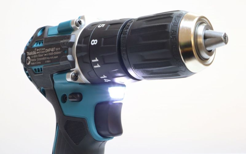 Máy khoan động lực dùng pin 18V Makita DHP487RFJ
