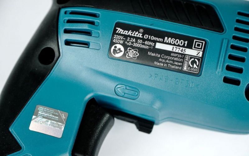 Máy khoan sắt Makita M6001B (10mm)