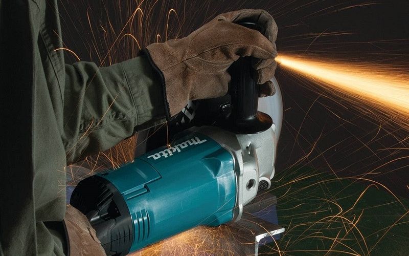 Máy mài góc Makita GA7060