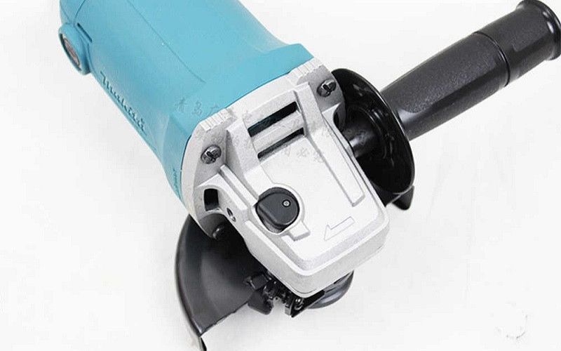 Máy mài góc Makita M9002B