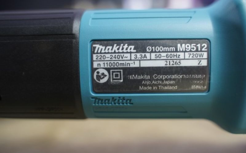 Máy mài góc Makita M9512B