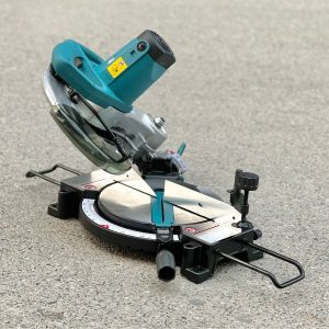 may-cua-da-goc-makita-m2300b-5