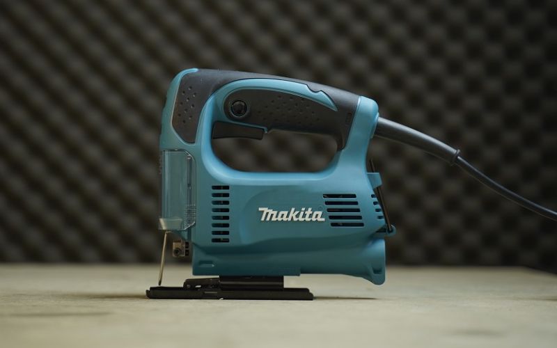 Máy cưa lọng Makita 4327