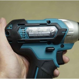 Bộ sản phẩm khoan bắt vít pin Makita CLX228S