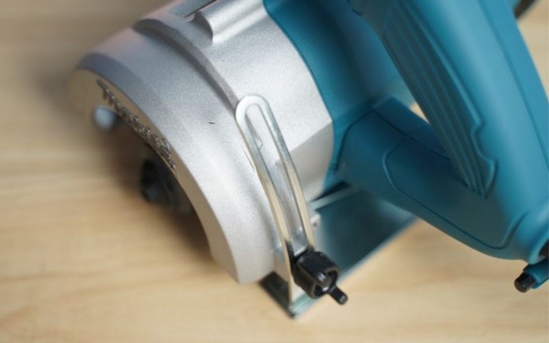 Máy cắt gạch, đá Makita 4100NH3