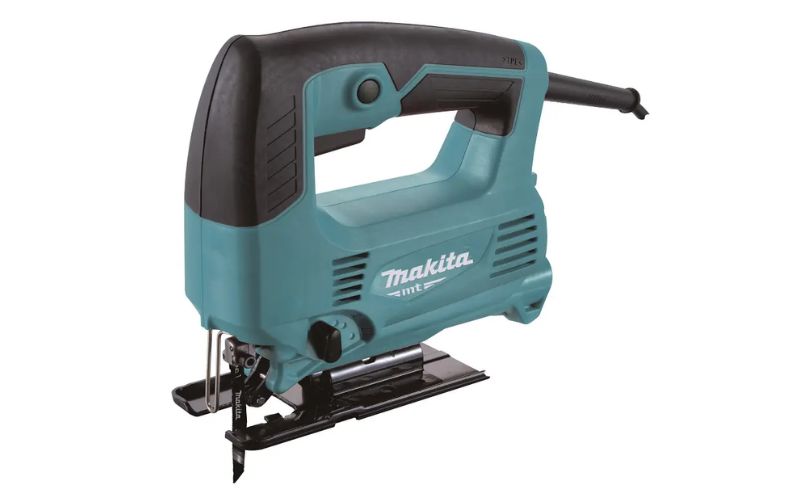 Máy cưa điện Makita
