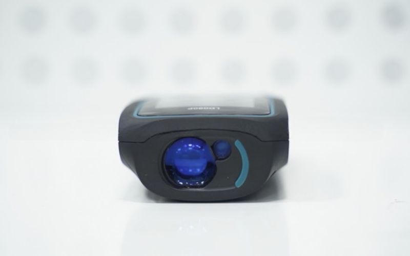 Máy đo khoảng cách laser Makita LD080P