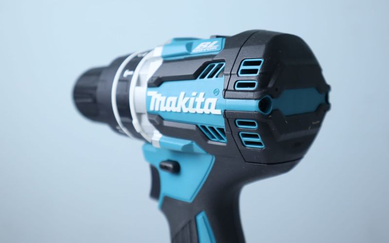 Máy khoan búa, vặn vít dùng pin Makita DHP484RTE