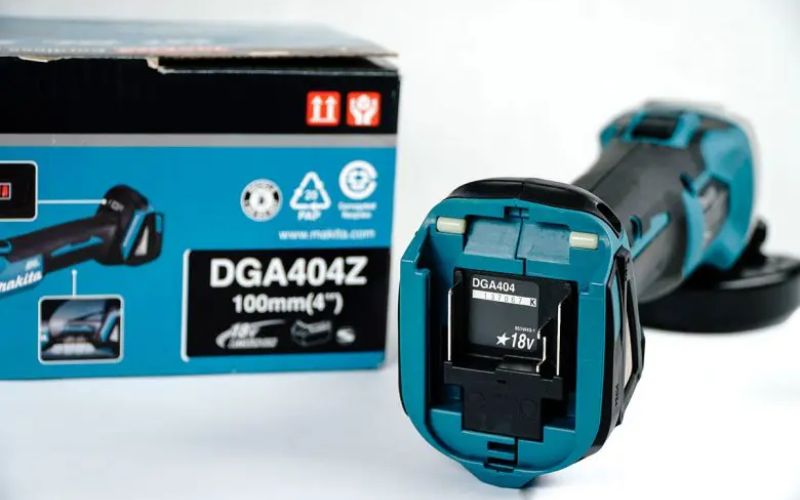 Máy mài góc dùng pin 100mm Makita DGA404Z