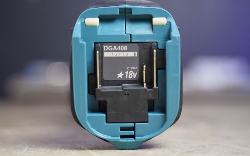 Máy mài góc dùng pin Makita DGA408RTJ1