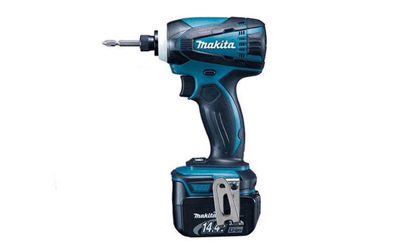 Máy vặn vít dùng pin Makita TD133D